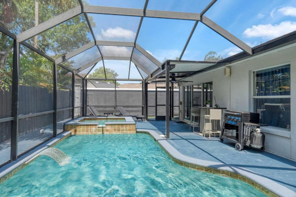 Luxury Style Townhome With Pool - 1 Miles To Bucs Stadium Tampa Eksteriør bilde